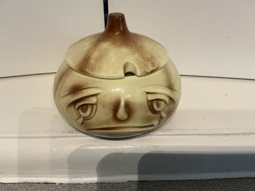 Sylvac vintage onion crying - vintage,