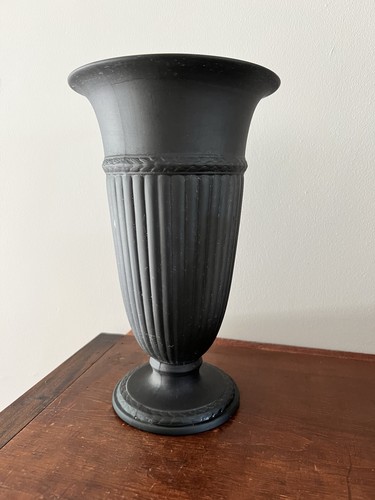 Wedgewood black jasperware - wedgewood,