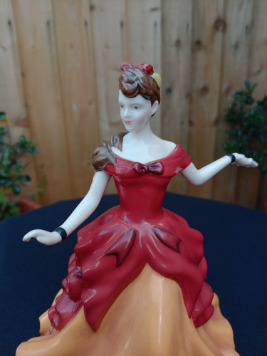 Royal doulton figurine belle - royal,
