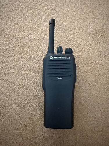 Motorola cp040 radios - motorola,