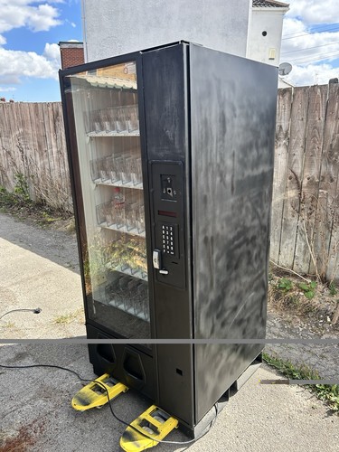 Bevmax cold drinks vending - cold,