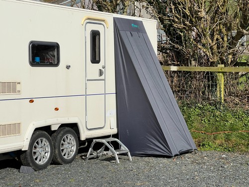 The caravan shed - caravan, by