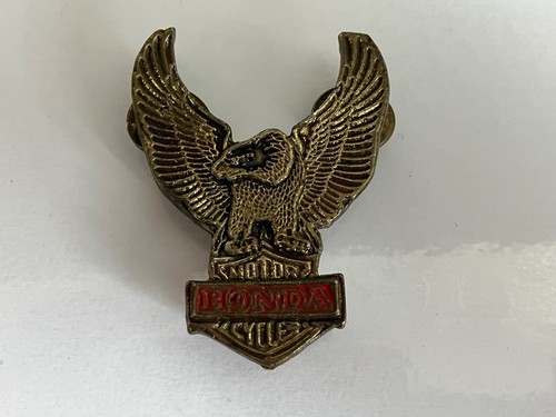 Pulse honda eagle pin badge - honda,