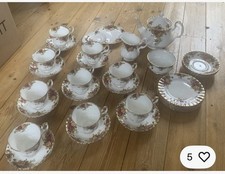26 Piece Royal Albert Bone