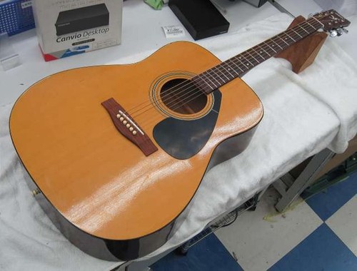 Yamaha acoustic guitar 310 - yamaha,