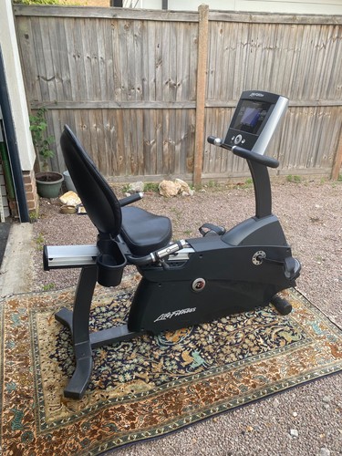 Life fitness recumbent - fitness, r3
