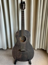 Acoustic guitar, Baton rouge x11ls/pe-scc parlor, never used, perfect condition.