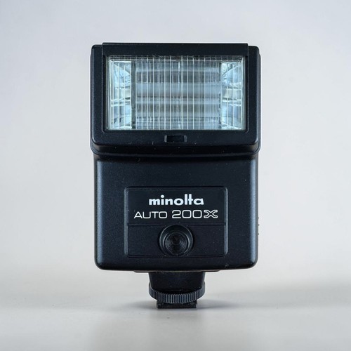 Minolta auto 200x flash gun - minolta,