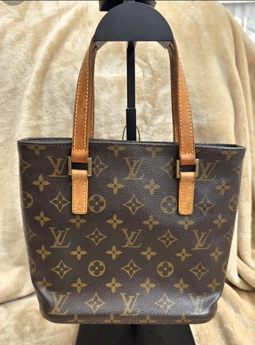 Authentic louis vuitton - louis,