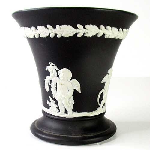 Wedgwood black jasperware - black,