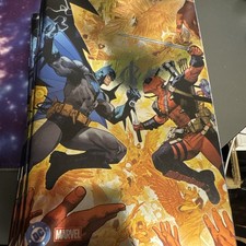 DC MARVEL BATMAN DEADPOOL #1 DAN MORA FOIL VARIANT 