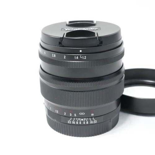 Voigtlander nokton 50mm 2 - 50mm, f1.2