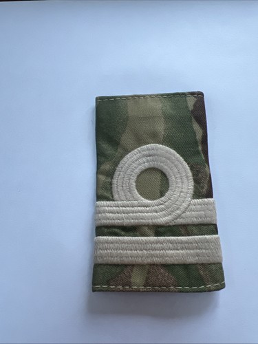 Mtp royal navy lieutenants - royal,