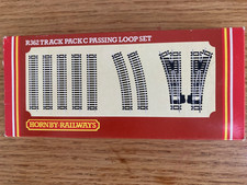 HORNBY R362 Track Pack C OO Gauge Passing Loop Set