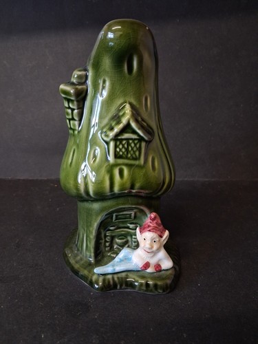 Vintage green sylvac pixie - green,