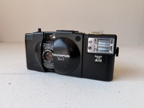 Olympus xa1 35mm - olympus, camera