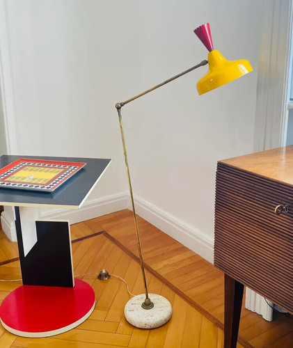 Eye catching mid - "eye-catching, mid-century