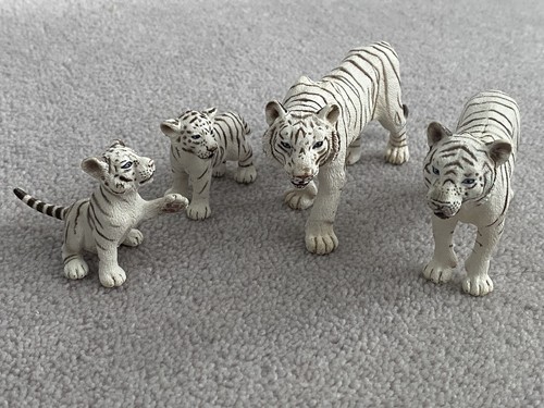 Schleich white tiger family - tiger,