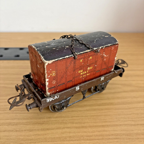 Ch355 hornby trains flat - s.r.,