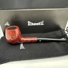 Stanwell Featherweight Red