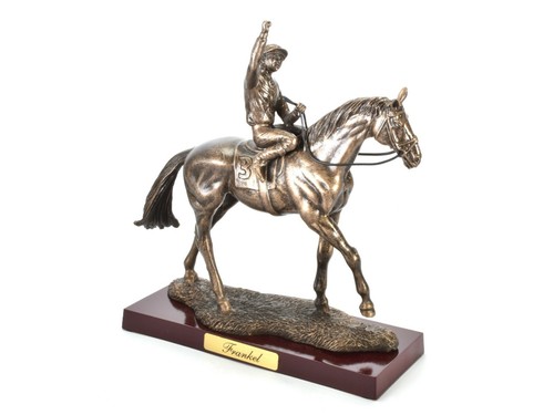 Horse race figurine frankel - race,