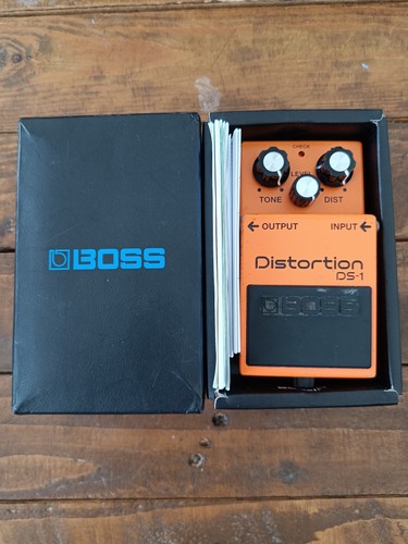 Boss distortion guitar - boss,