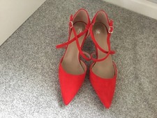 Scarlet red party shoes, strappy, mid heel. Suede (artificial)  Size 7 / 40 NEW