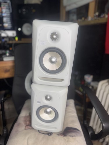 Krk rokit white noise - 5,