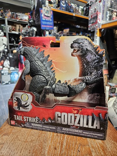 Bandai tail strike godzilla - tail,