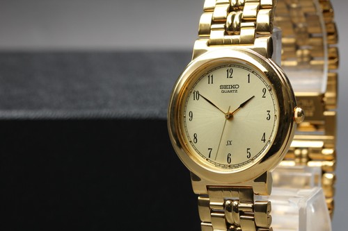 Vintage 1992 mint - vintage, quartz
