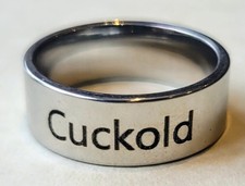 Cuckold ring for cuckolded