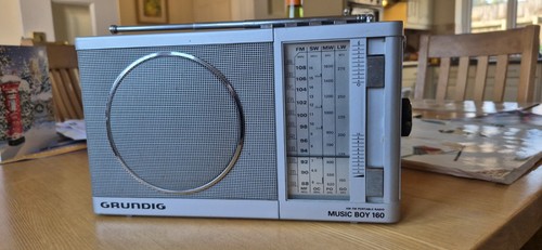 Grundig music boy 160 mw - 160, fm