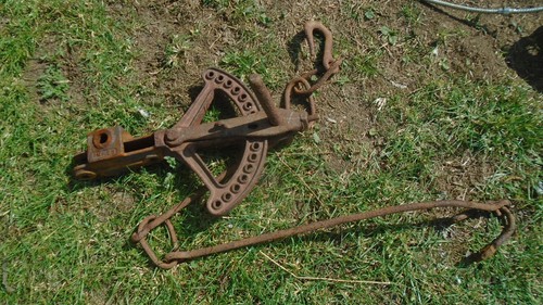 Horse plough tow - plough, hitch