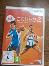 EA Sports Active 2: Personal Trainer (Wii) includes manual