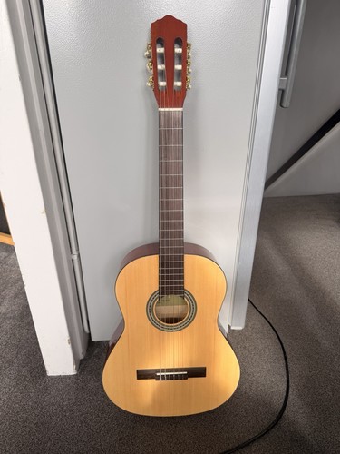 String right handed - 6-string, right-handed