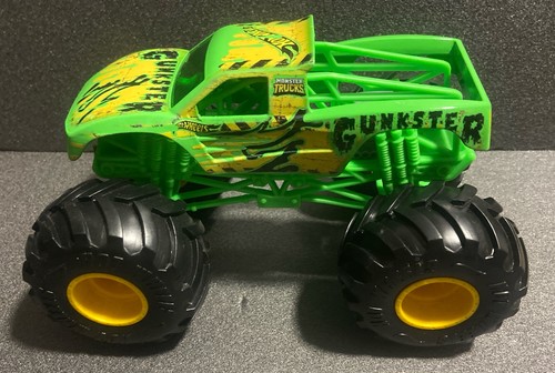 Hot wheels monster trucks - wheels,