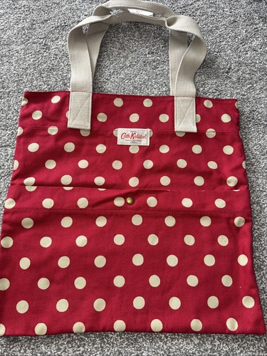Cath kidston berry - berry, button