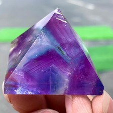 67G Natural fluorite Pyramid Chakra Treatment Energy Stone Generator Spiritual