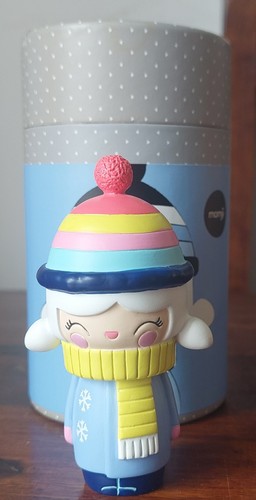 Momiji doll winter wonderland - momiji,