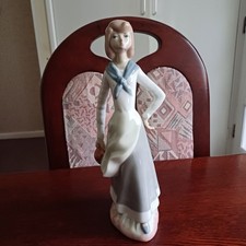 Casades Porcelain Figurine