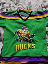 Mighty Ducks  Green Hockey Jersey #66, size men's medium 