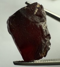 28.4 Ct Natural Facet Grade