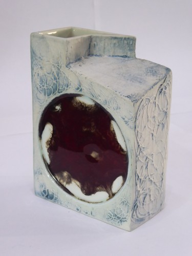 Carn pottery red spot - red,