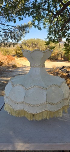 Antique victorian parlor lamp - victorian,