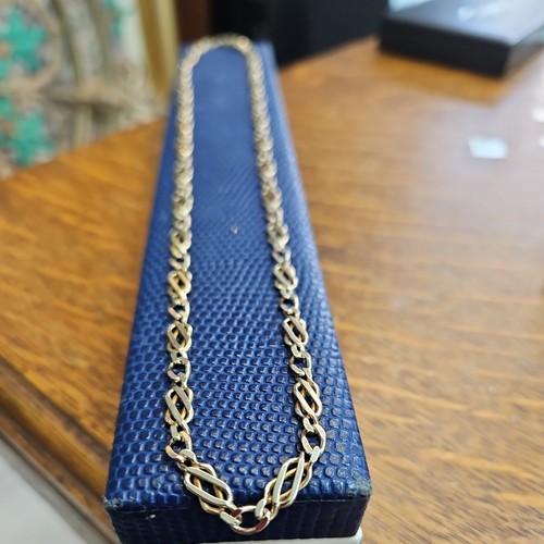 9ct yellow gold inches - 18,