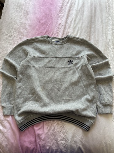 Grey vintage adidas - vintage,