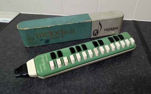Vintage 1960 hohner - vintage,