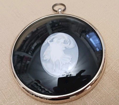 Framed and glazed porcelain - glazed,