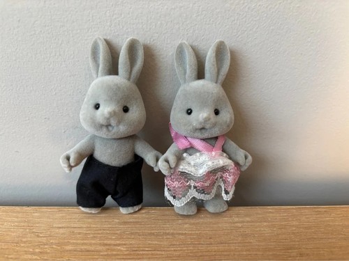 Vintage sylvanian families