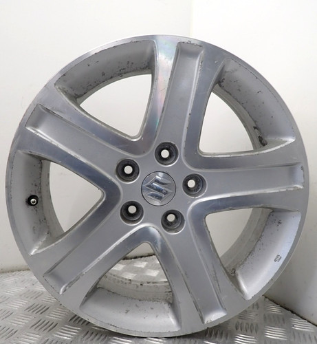 Suzuki grand vitara silver - 17",
